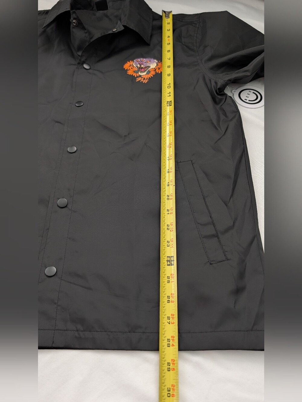 NWT Neff Black Men's Rain Jacket/ Windbreaker Eye Tiger Men Sz M. - Picture 7 of 9